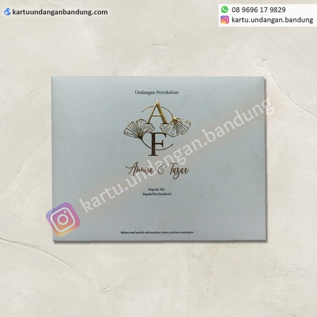 Ukuran Amplop : 23,5 cm x 18 cm